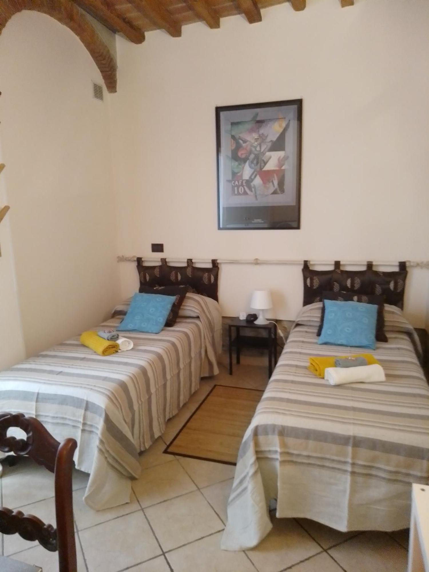Il Piccolo Eden - Private Garden Appartement Livorno Buitenkant foto
