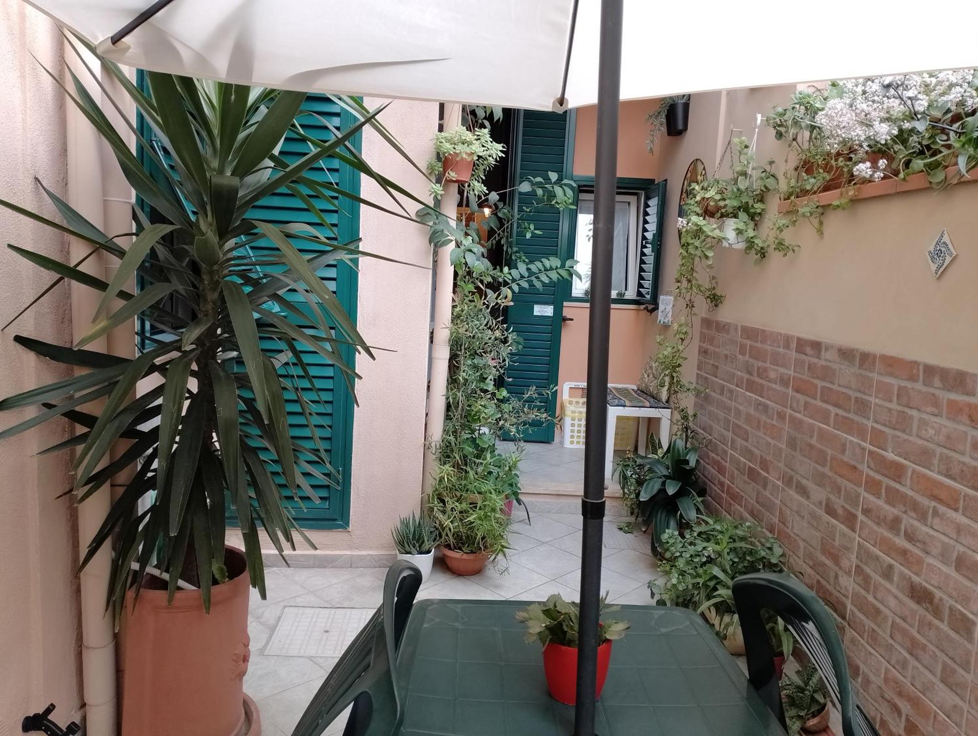 Il Piccolo Eden - Private Garden Appartement Livorno Buitenkant foto